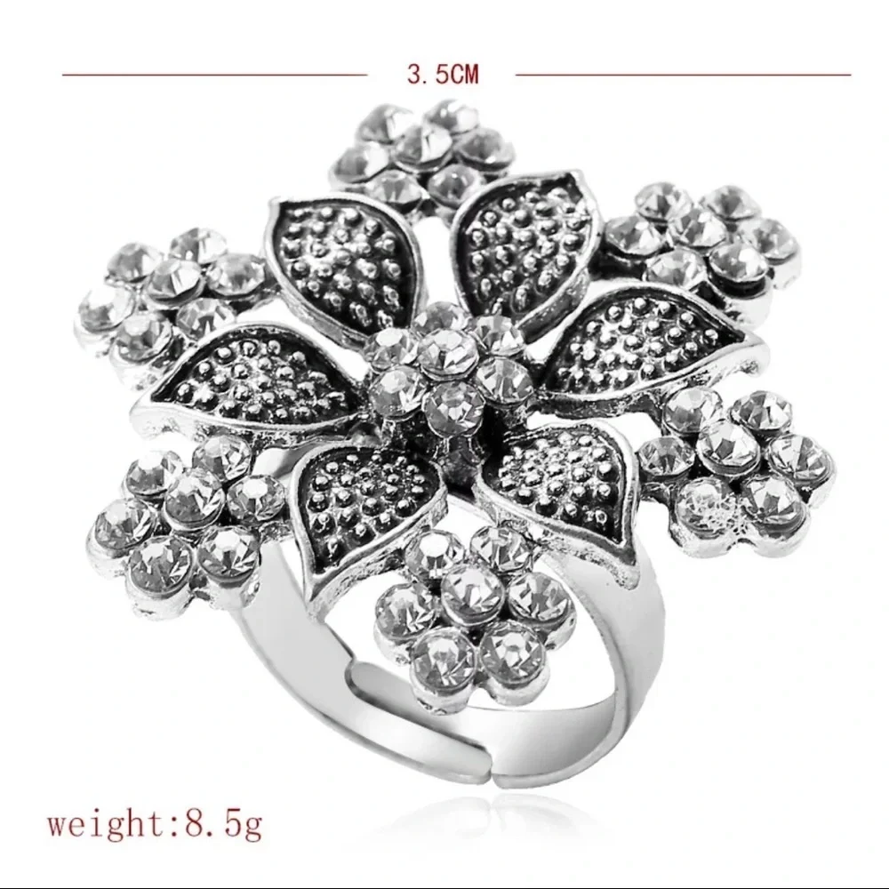 Flower cluster Statement Ring
